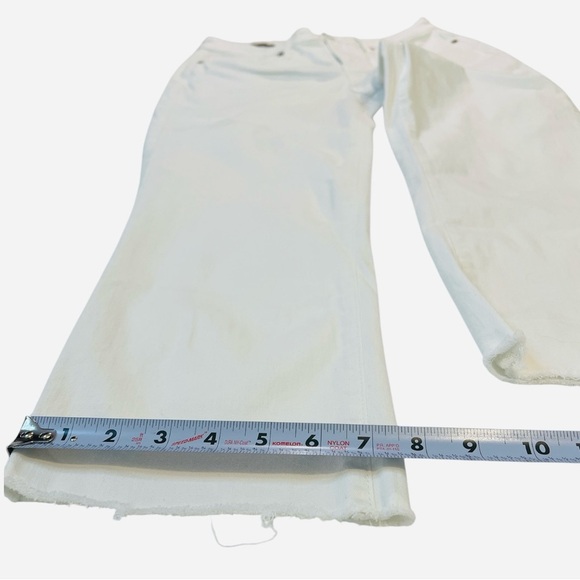 NYDJ Marilyn Straight Ankle Jeans, Lift Tuck Texhnology, Color White, Size 4 - Picture 5 of 10